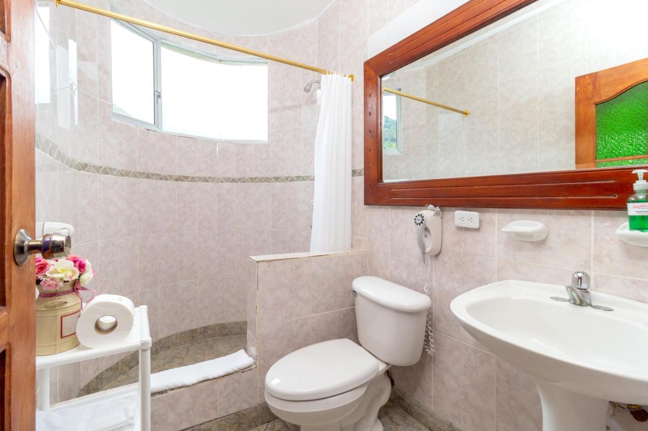 Napolitano Apart Hotel Баньос Экстерьер фото
